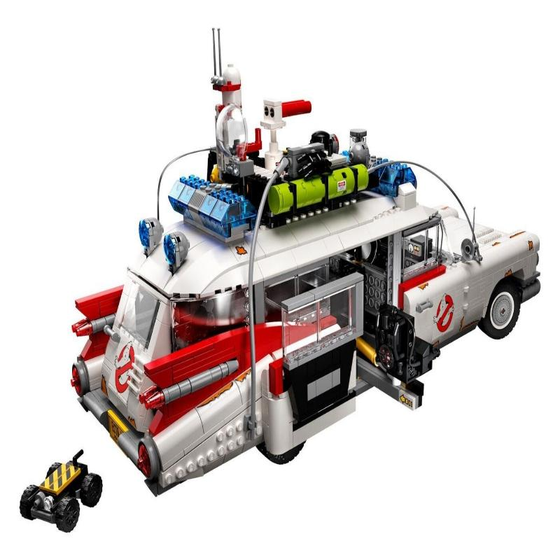 Конструктор LEGO Creator Expert Автомобиль Охотников за привидениями ECTO-1 2352 детали