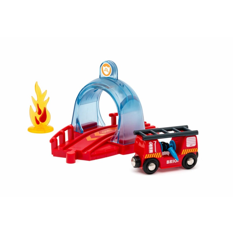 Игровой набор Brio Smart Tech Sound с спасательным тоннелем и пожарной машиной