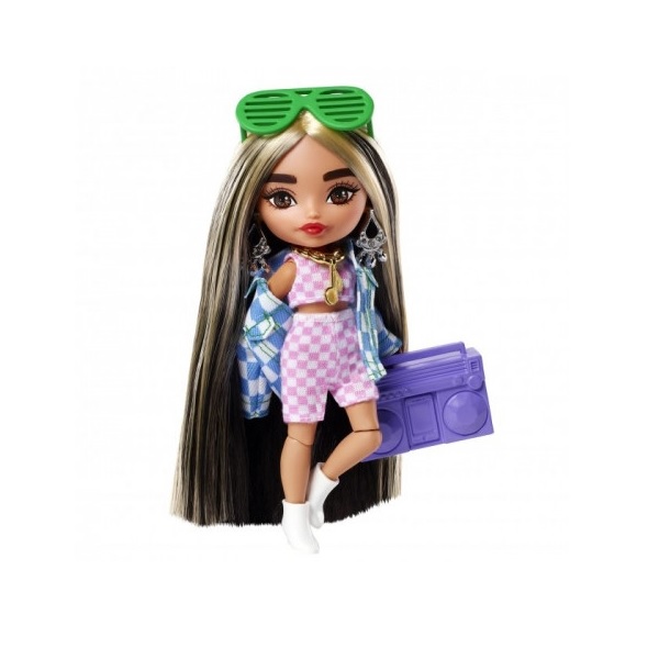 Кукла Barbie ЭкстраМинис 2 Модница в клетчатом жакете оверсайз