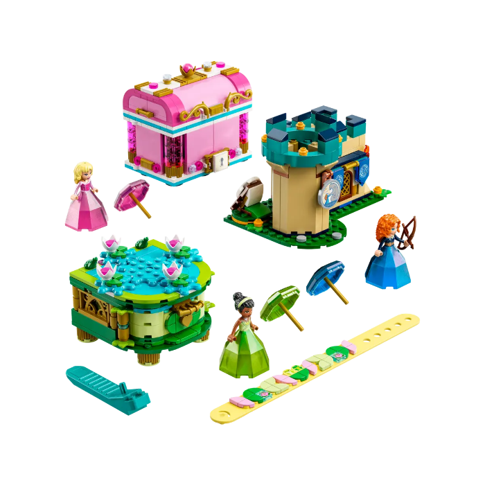 Конструктор Lego Disney Princess Волшебные творения Авроры Мериды и Тианы 558 деталей
