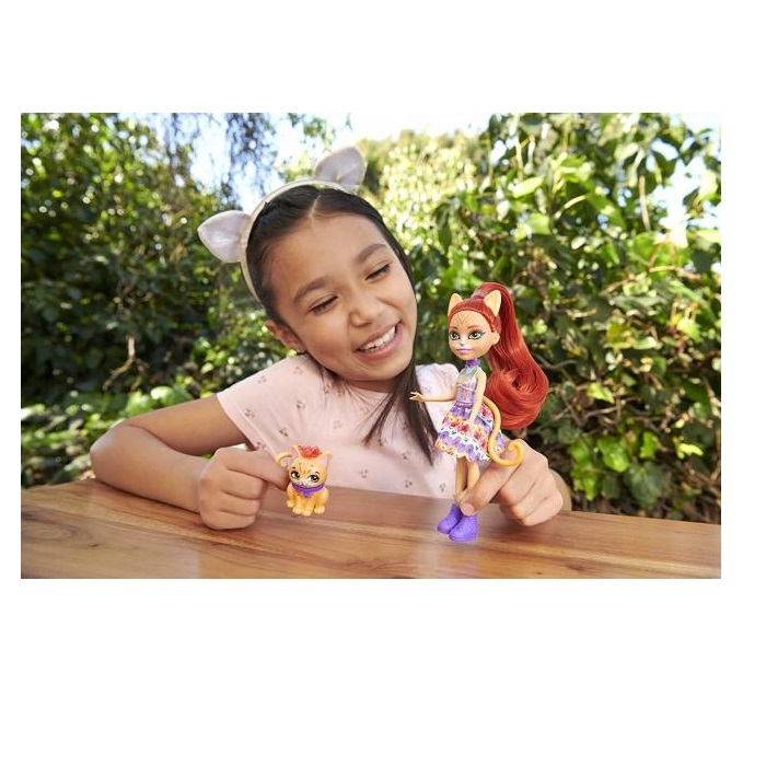 Кукла Barbie Enchantimals Тарра и питомец Каддлер