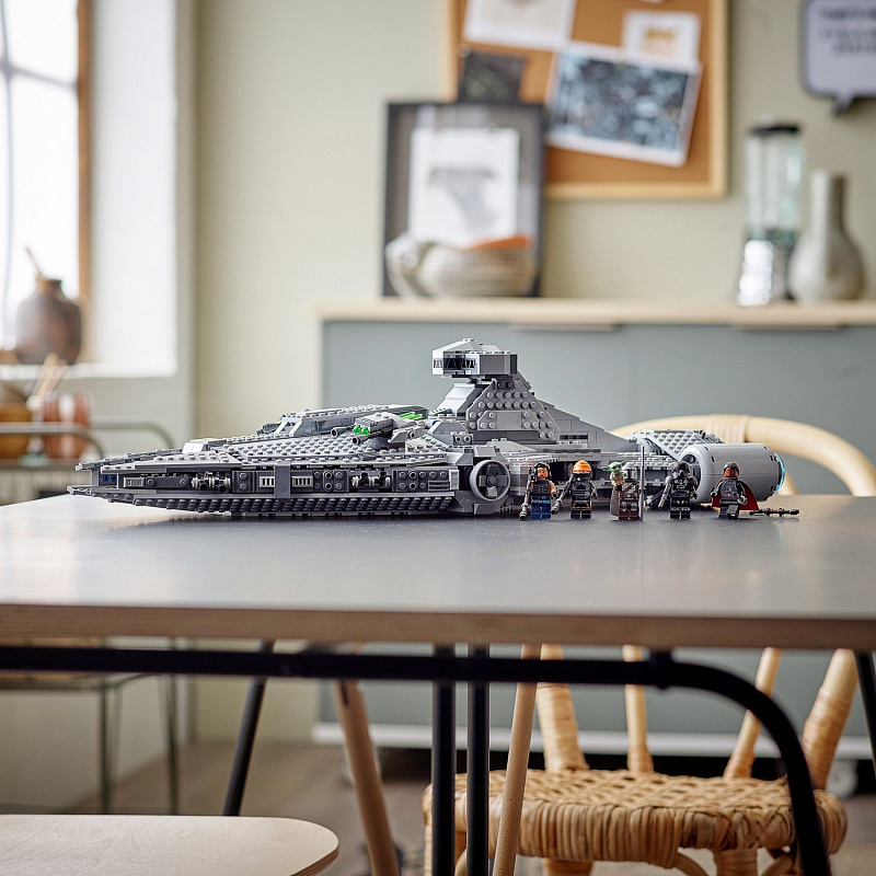 Конструктор LEGO Star Wars Легкий имперский крейсер