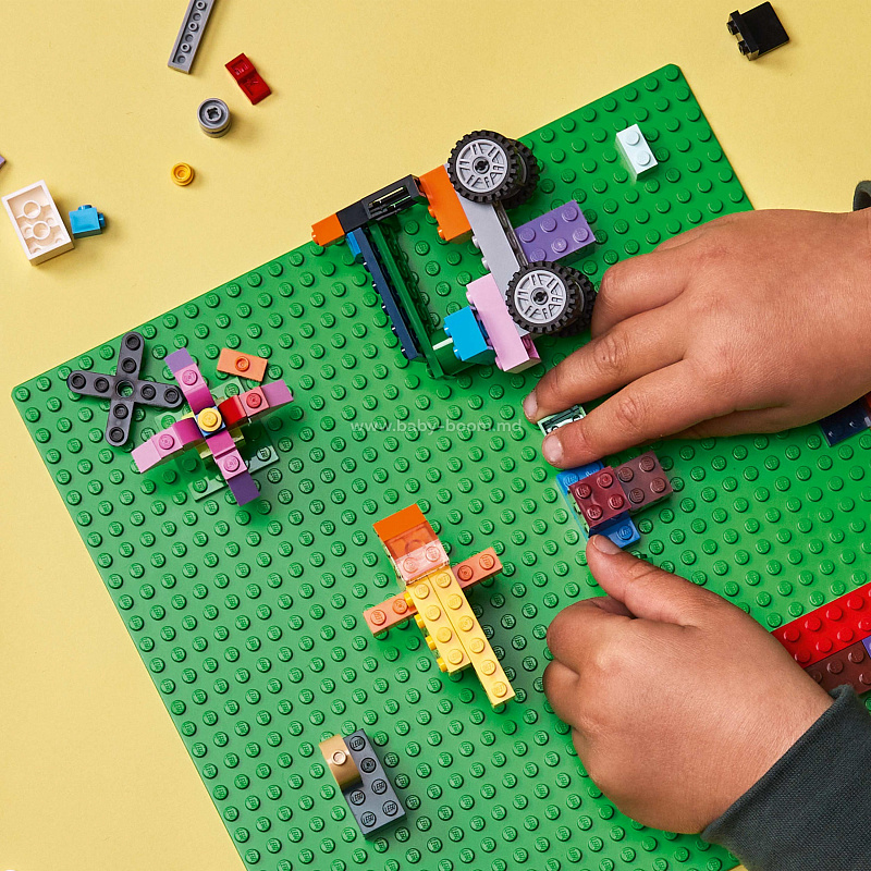 Конструктор LEGO CLASSIC Зелёная базовая пластина