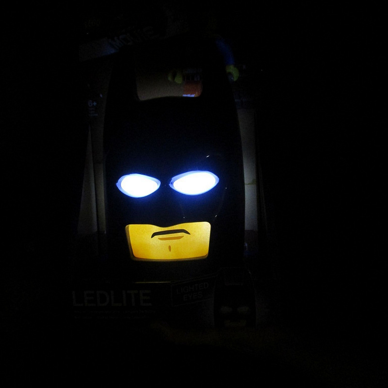 Настенный фонарик LEGO Light Movie 2 Batman с декоративными наклейками