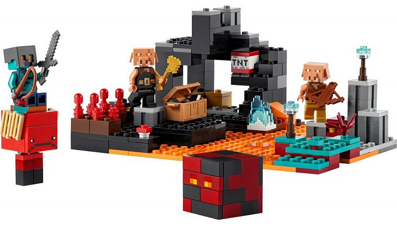 Конструктор LEGO Minecraft Нижний бастион The Nether Bastion 300 деталей