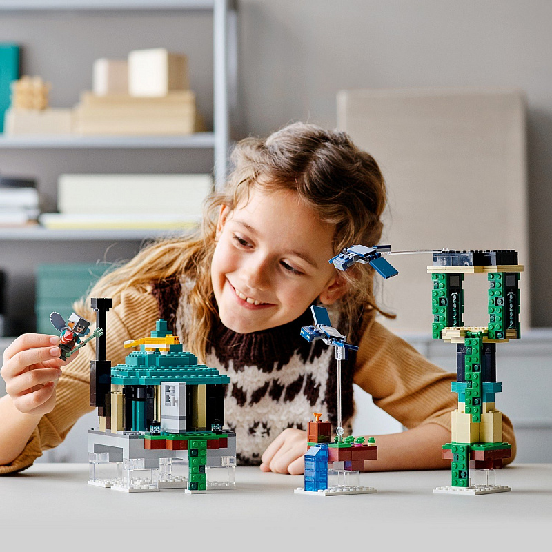 Конструктор LEGO Minecraft Небесная башня