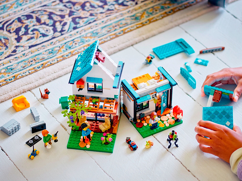 Конструктор LEGO Creator Уютный дом 31139