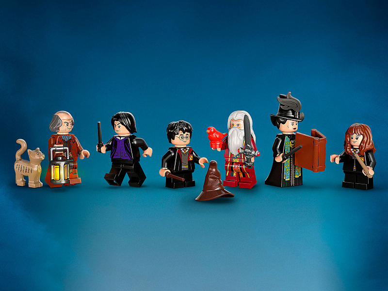 Конструктор LEGO Harry Potter Хогвартс: кабинет Дамблдора 76402