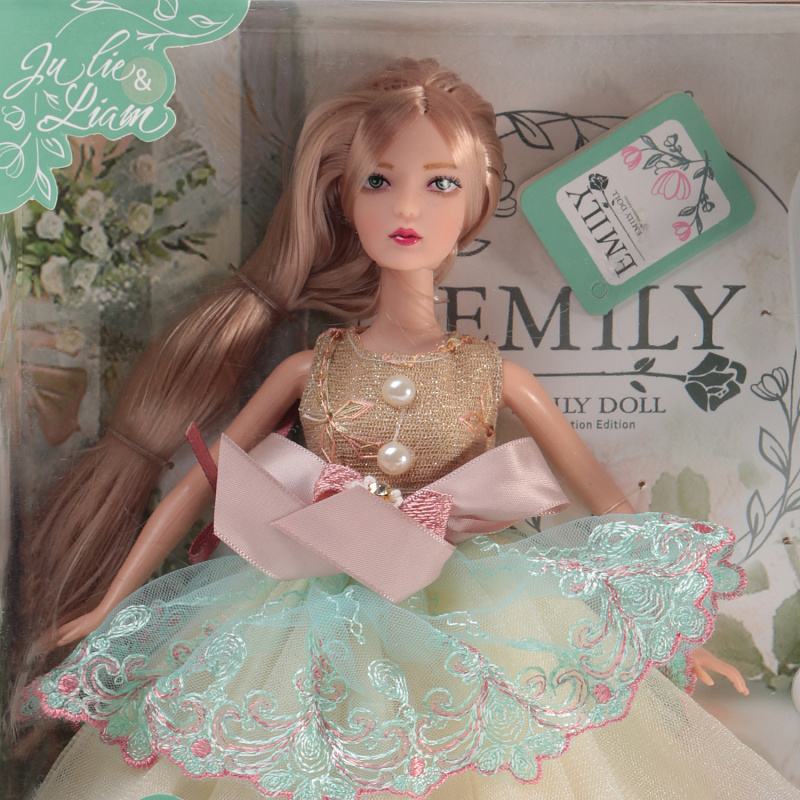 Кукла Эмили со своим другом коллекция Ванильное небо 28 см