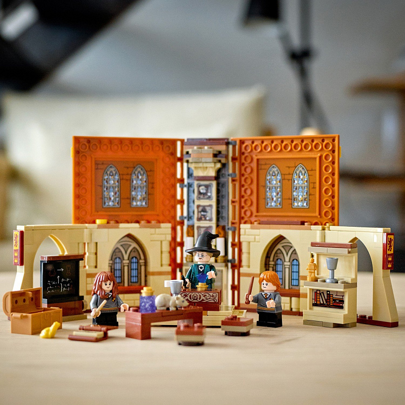 Конструктор LEGO Harry Potter Учёба в Хогвартсе: Урок трансфигурации