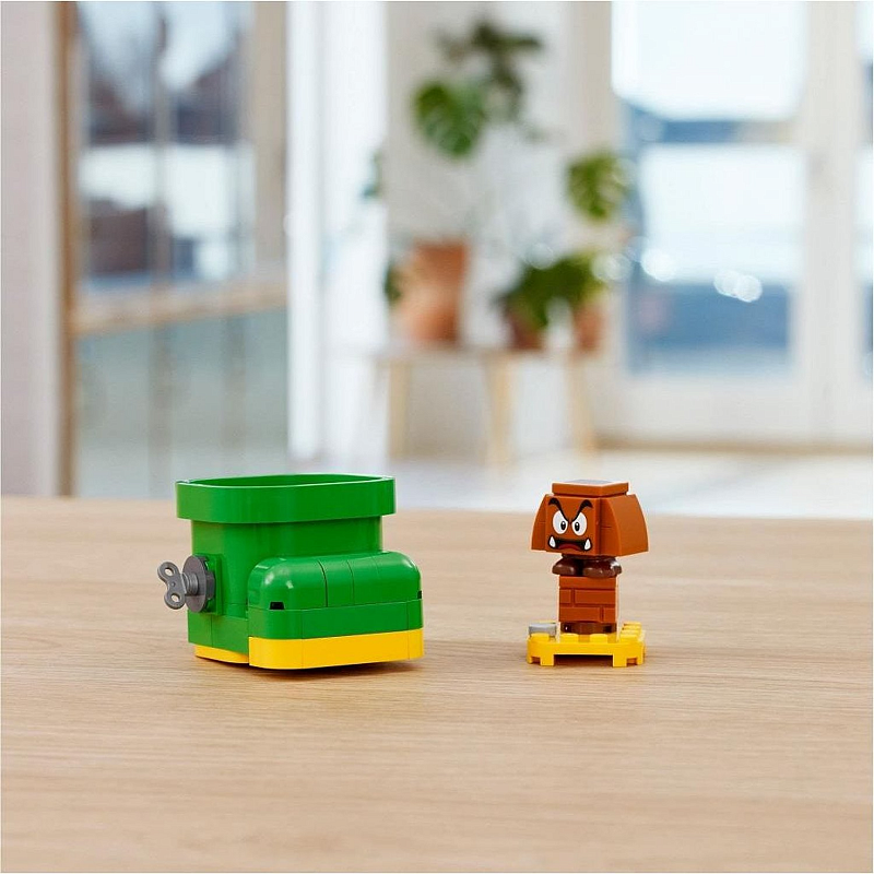 Конструктор LEGO Super Mario Ботинок Гумбы Goomba’s Shoe 76 деталей